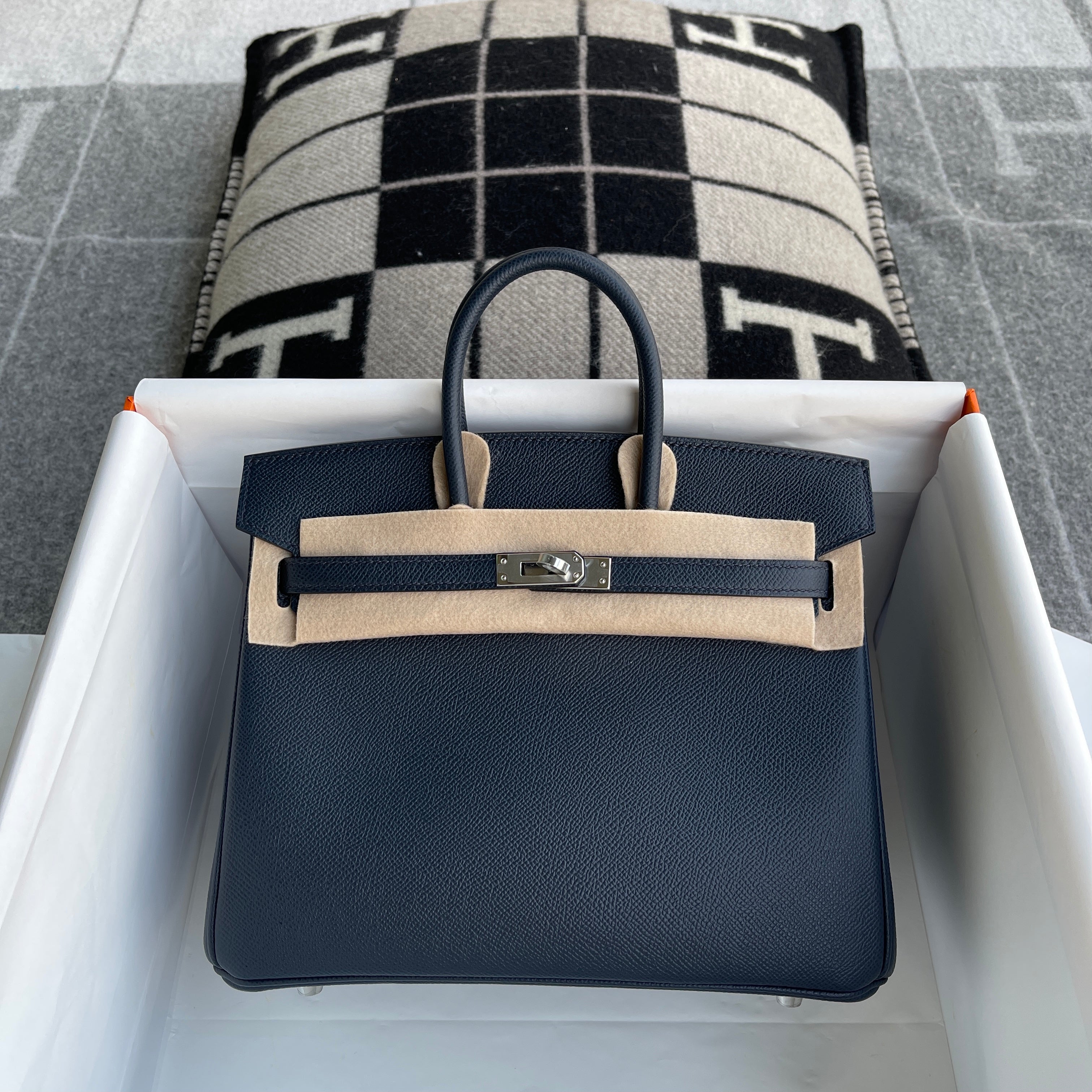 BIRKIN 25 EPSOM LEATHER BLEU NUIT WITH PALLADIUM HARDWARE (PHW)