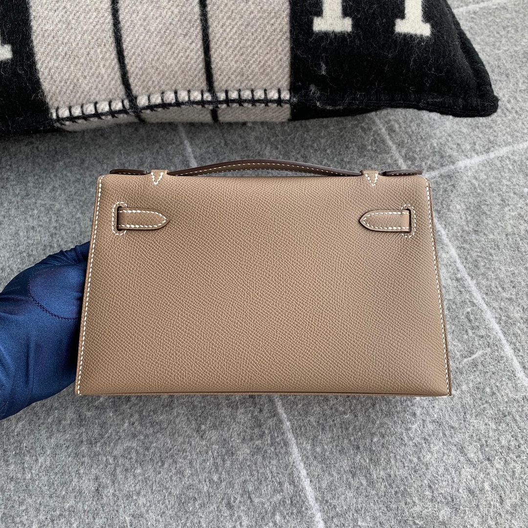 KELLY POCHETTE EPSOM LEATHER ETOUPE WITH GOLD HARDWARE (GHW)