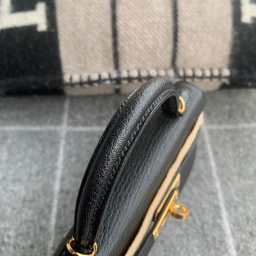 MINI KELLY II (20) CHEVRE LEATHER NOIR (BLACK) WITH GOLD HARDWARE (GHW)