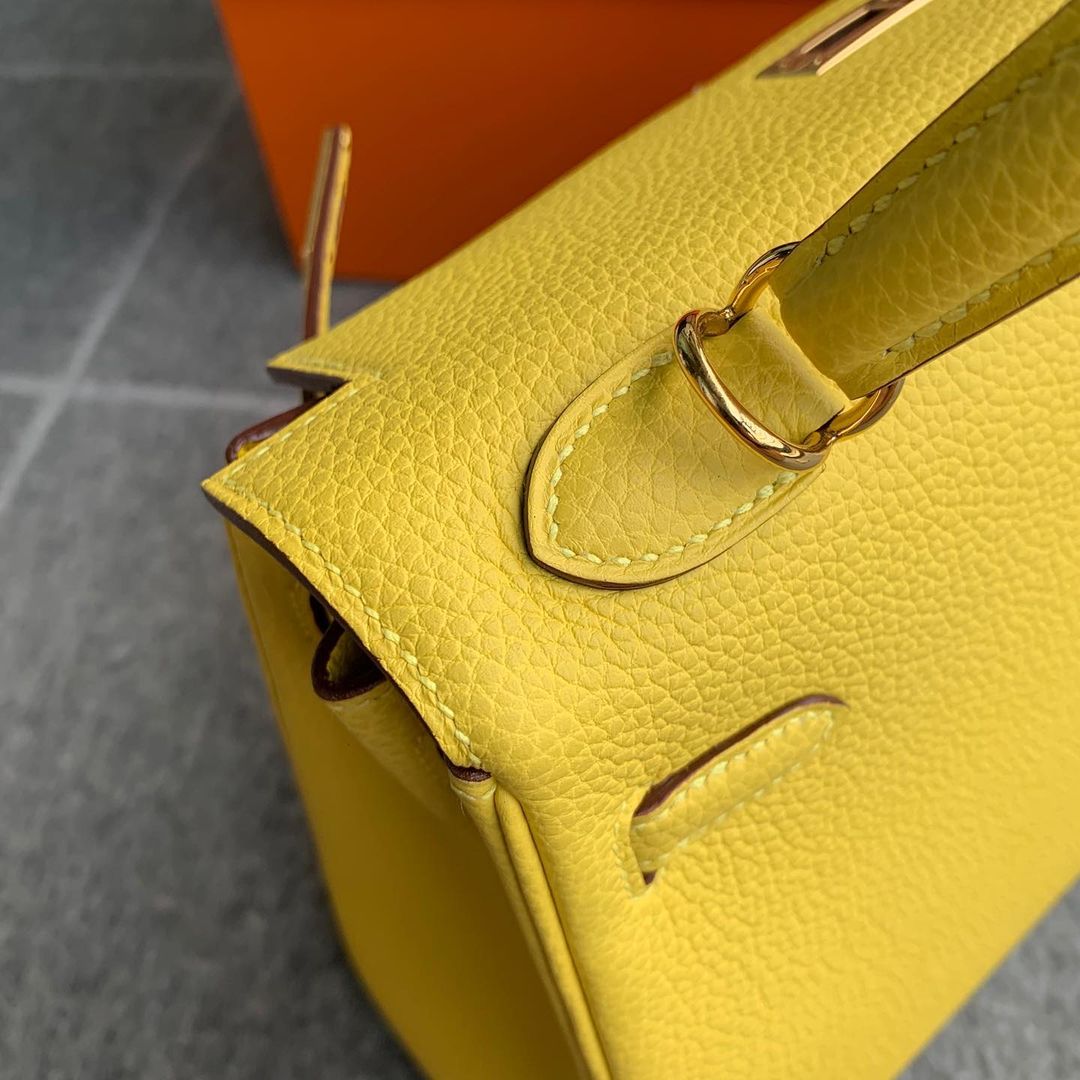 KELLY 25 TOGO LEATHER JAUNE DE NAPLES WITH GOLD HARDWARE (GHW)