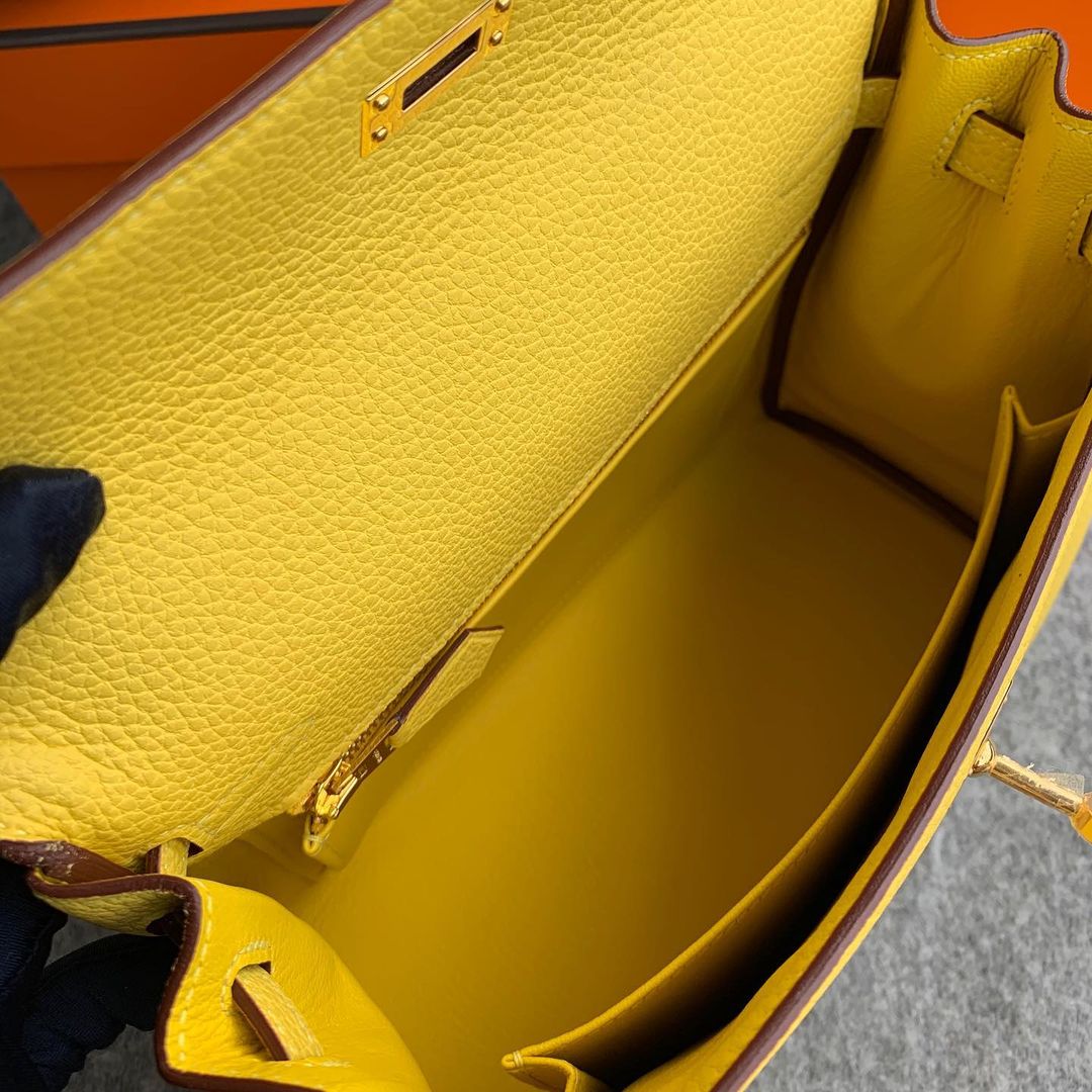 KELLY 25 TOGO LEATHER JAUNE DE NAPLES WITH GOLD HARDWARE (GHW)