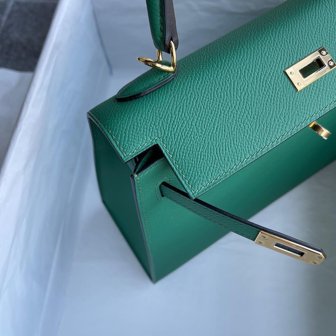 KELLY 25 EPSOM LEATHER VERT VERTIGO WITH GOLD HARDWARE (GHW)