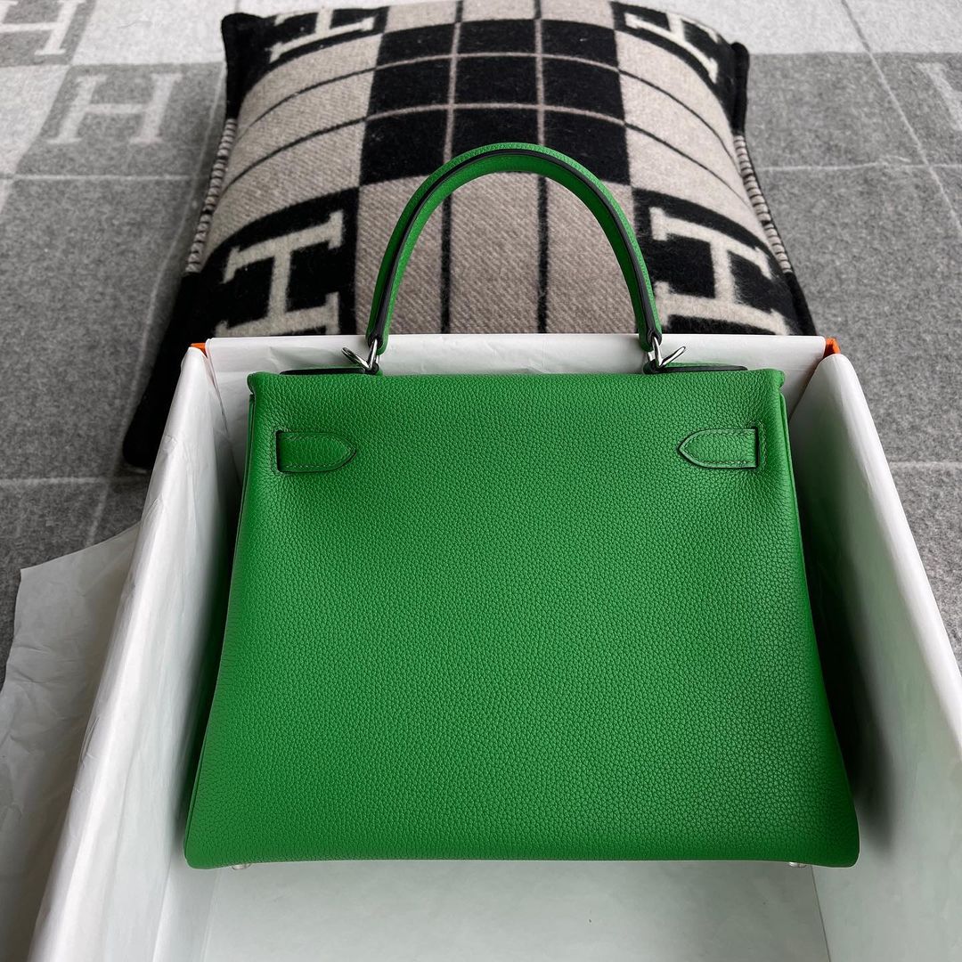 KELLY 28 TOGO LEATHER BAMBOO (GREEN) WITH PALLADIUM HARDWARE (PHW)