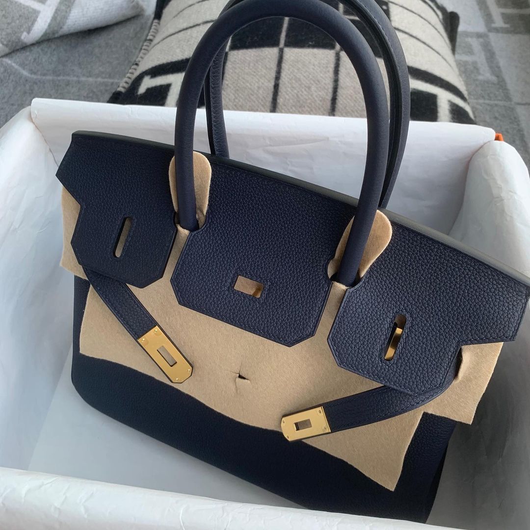 BIRKIN 30 TOGO LEATHER BLEU NUIT WITH GOLD HARDWARE (GHW)