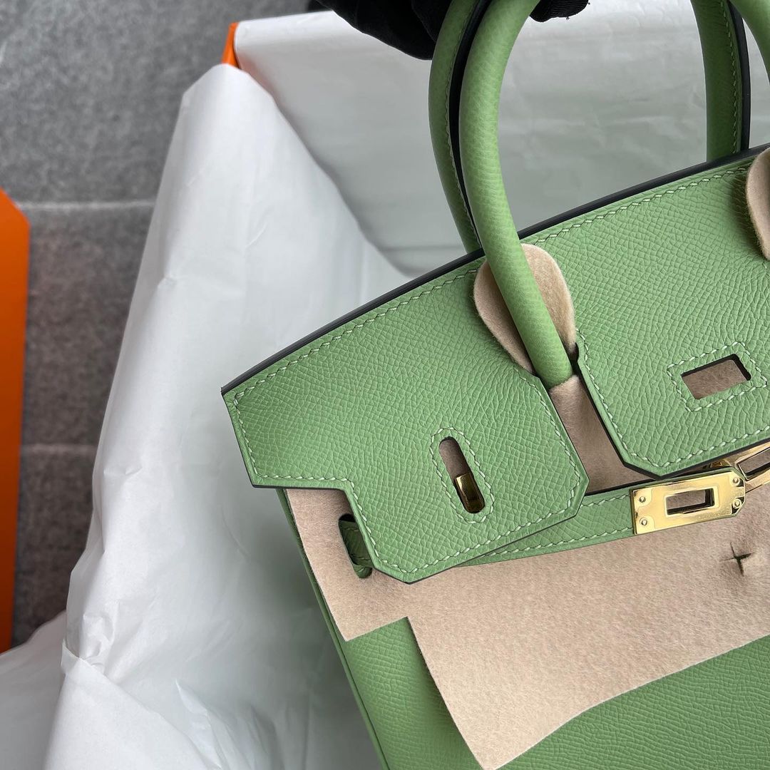 BIRKIN 25 EPSOM LEATHER VERT CRIQUET WITH GOLD HARDWARE (GHW)