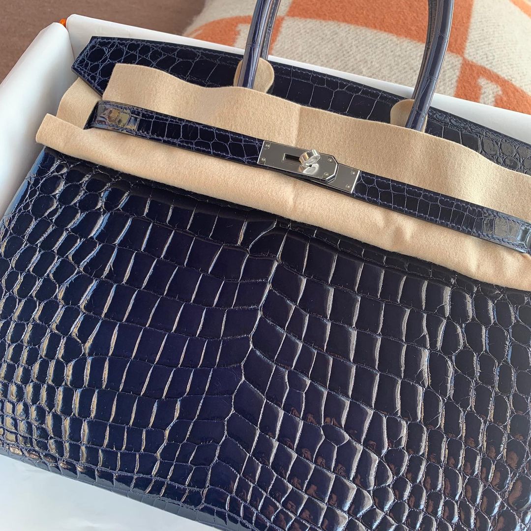 BIRKIN 35 SHINY NILOTICUS CROCODILE LEATHER BLEU SAPPHIRE WITH PALLADIUM HARDWARE (PHW)