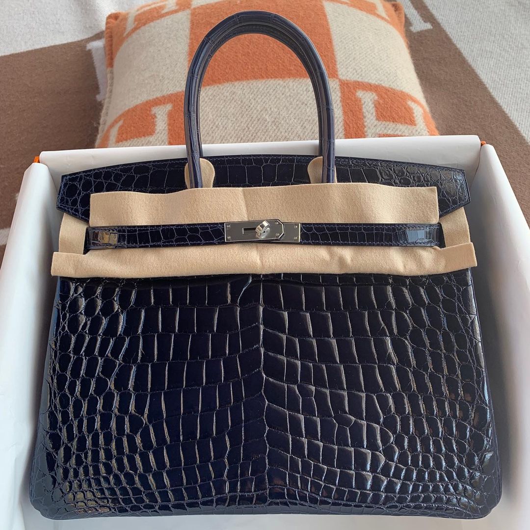 BIRKIN 35 SHINY NILOTICUS CROCODILE LEATHER BLEU SAPPHIRE WITH PALLADIUM HARDWARE (PHW)