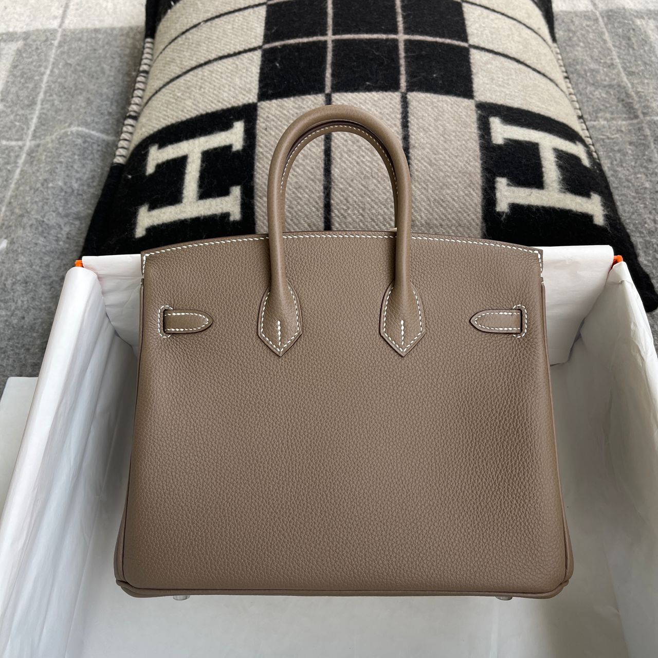 BIRKIN 25 TOGO LEATHER ETOUPE WITH PALLADIUM HARDWARE (PHW)