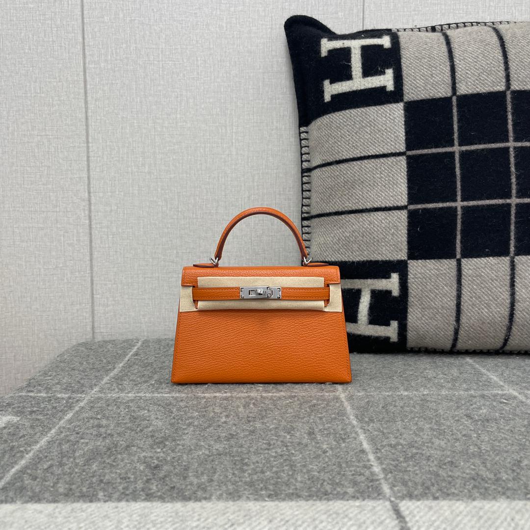 MINI KELLY II (20) CHEVRE LEATHER ORANGE WITH PALLADIUM HARDWARE (PHW)